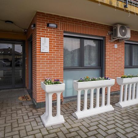 Gelsomino Suite Leonardo Academy, Mxp & Laghi 塞斯托卡伦代 外观 照片