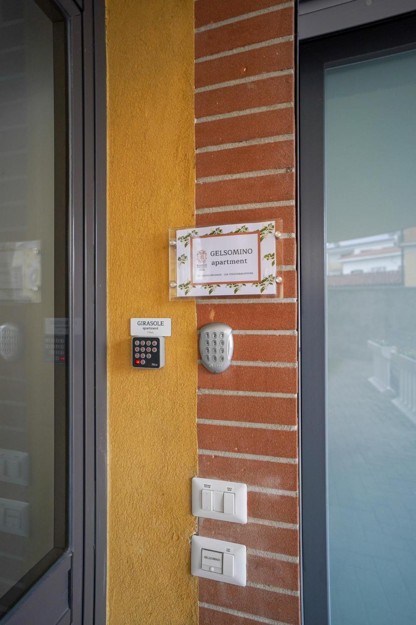 Gelsomino Suite Leonardo Academy, Mxp & Laghi 塞斯托卡伦代 外观 照片
